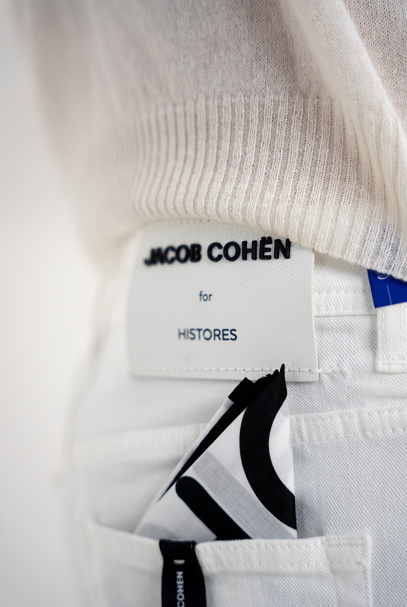 JACOB COHEN Scott Cropped Carrot Fit Pants White LIMITED EDITIONS